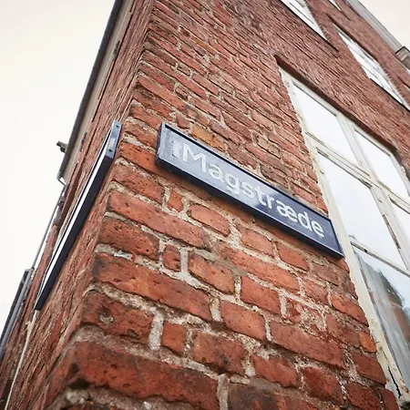 Magstræde Central Lejlighed *