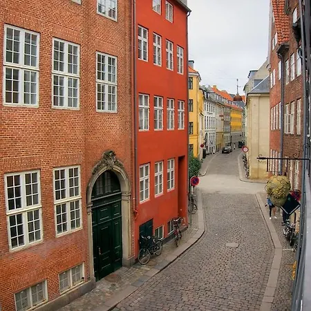 Apartment Magstraede Central Copenhagen